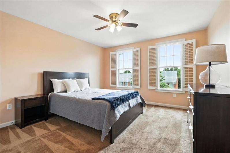 350 Marshall Heights Dr, Wexford, PA 15090, 3 Bedrooms Bedrooms, 8 Rooms Rooms,2.1 BathroomsBathrooms,Residential,For Sale,Marshall Heights Dr,0,1711714