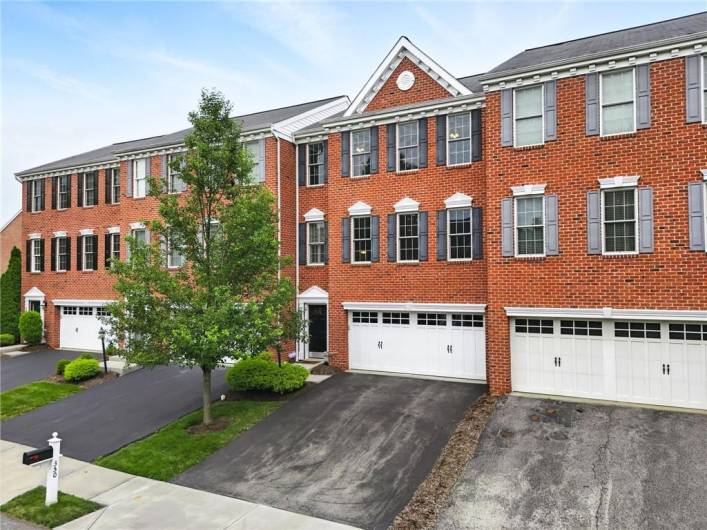 350 Marshall Heights Dr, Wexford, PA 15090, 3 Bedrooms Bedrooms, 8 Rooms Rooms,2.1 BathroomsBathrooms,Residential,For Sale,Marshall Heights Dr,0,1711714