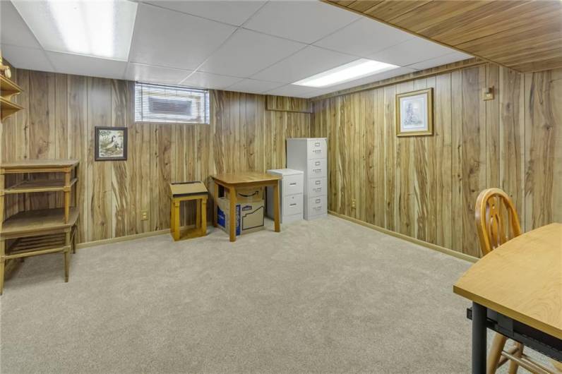 122 Atlantic Ave, Cheswick, PA 15024, 3 Bedrooms Bedrooms, 9 Rooms Rooms,2.1 BathroomsBathrooms,Residential,For Sale,Atlantic Ave,0,1711716