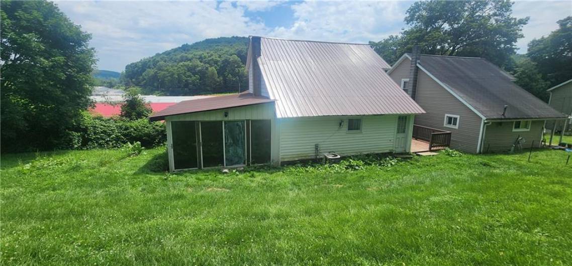 224 Laing Ave, Clymer, PA 15728, 3 Bedrooms Bedrooms, ,1 BathroomBathrooms,Residential,For Sale,Laing Ave,0,1711729