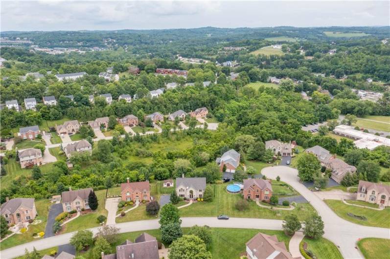 248 William Dr, Canonsburg, PA 15317, 4 Bedrooms Bedrooms, 9 Rooms Rooms,2.2 BathroomsBathrooms,Residential,For Sale,William Dr,0,1711746