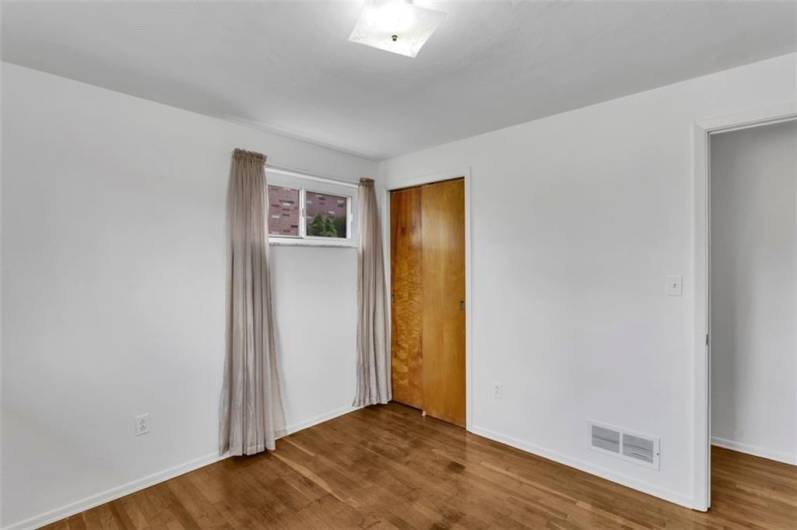 2038 Alfred St, Pittsburgh, PA 15212, 3 Bedrooms Bedrooms, 8 Rooms Rooms,2 BathroomsBathrooms,Residential,For Sale,Alfred St,1711925