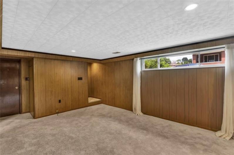 2038 Alfred St, Pittsburgh, PA 15212, 3 Bedrooms Bedrooms, 8 Rooms Rooms,2 BathroomsBathrooms,Residential,For Sale,Alfred St,1711925