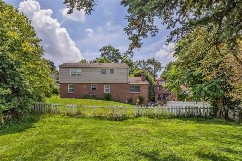 2038 Alfred St, Pittsburgh, PA 15212, 3 Bedrooms Bedrooms, 8 Rooms Rooms,2 BathroomsBathrooms,Residential,For Sale,Alfred St,1711925
