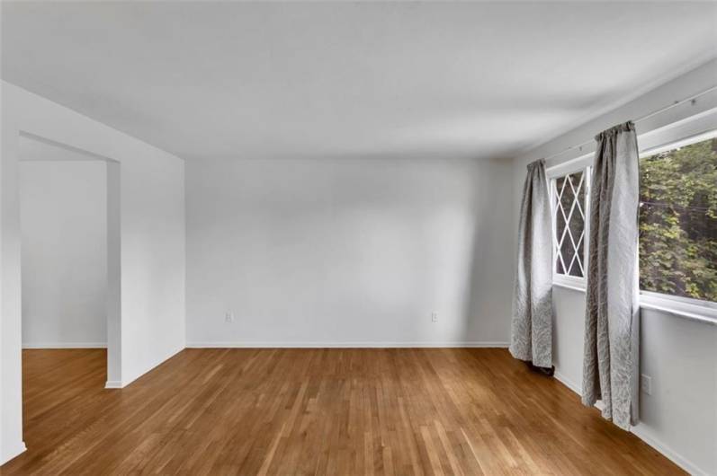2038 Alfred St, Pittsburgh, PA 15212, 3 Bedrooms Bedrooms, 8 Rooms Rooms,2 BathroomsBathrooms,Residential,For Sale,Alfred St,1711925