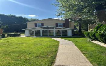 505 Diamond Aly, Carnegie, PA 15106, ,Multi-unit,For Sale,Diamond Aly,1711930