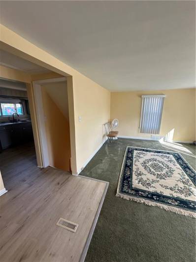 505 Diamond Aly, Carnegie, PA 15106, ,Multi-unit,For Sale,Diamond Aly,1711930