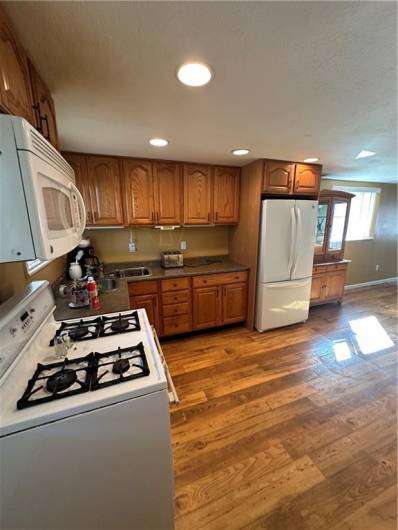 505 Diamond Aly, Carnegie, PA 15106, ,Multi-unit,For Sale,Diamond Aly,1711930
