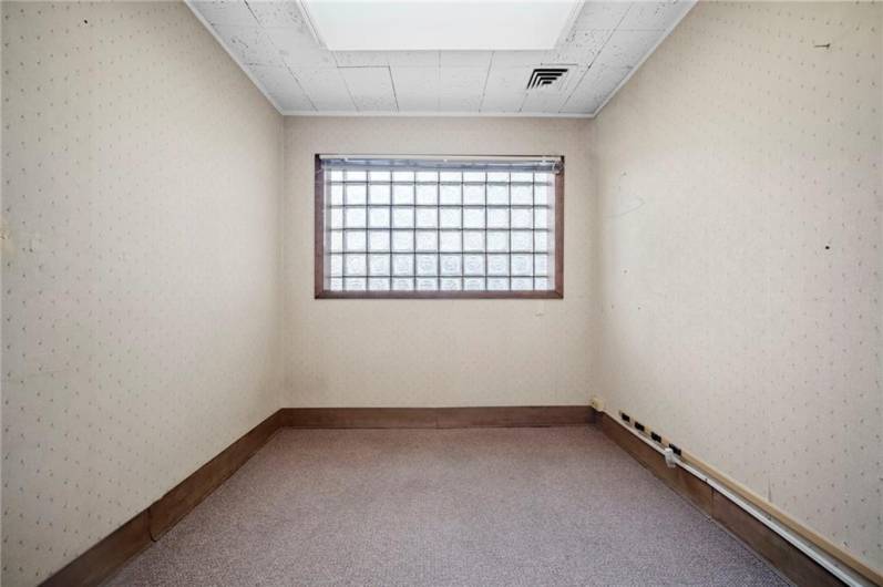 422 6th St, Monessen, PA 15062, ,Commercial-industrial-business,For Sale,6th St,1711933