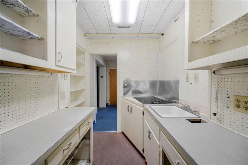 422 6th St, Monessen, PA 15062, ,Commercial-industrial-business,For Sale,6th St,1711933