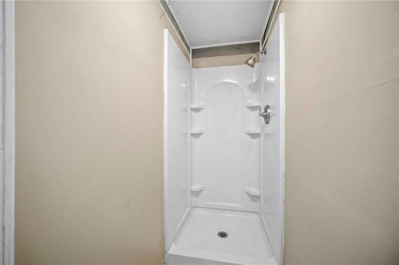 422 6th St, Monessen, PA 15062, ,Commercial-industrial-business,For Sale,6th St,1711933