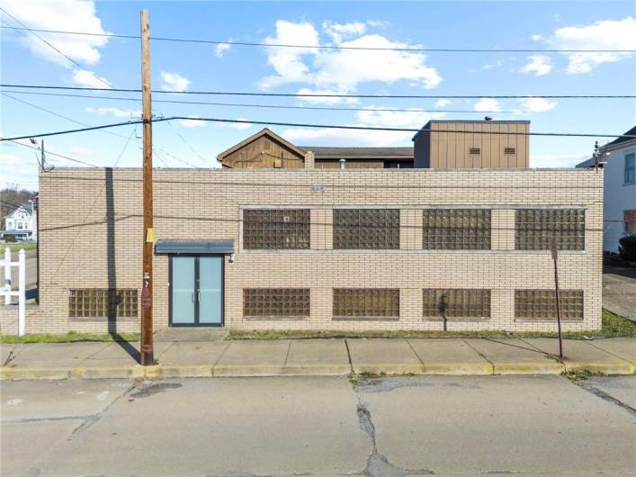422 6th St, Monessen, PA 15062, ,Commercial-industrial-business,For Sale,6th St,1711933