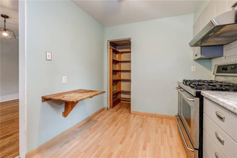 3583 Beechwood Blvd, Pittsburgh, PA 15217, 3 Bedrooms Bedrooms, 7 Rooms Rooms,2 BathroomsBathrooms,Residential,For Sale,Beechwood Blvd,1711935