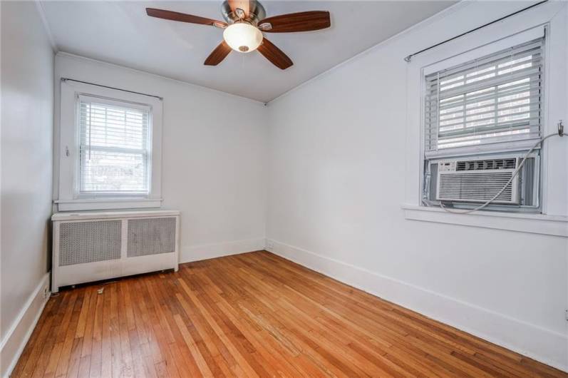 3583 Beechwood Blvd, Pittsburgh, PA 15217, 3 Bedrooms Bedrooms, 7 Rooms Rooms,2 BathroomsBathrooms,Residential,For Sale,Beechwood Blvd,1711935