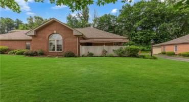126 Crosswynds Drive, Beaver Falls, PA 15010, 2 Bedrooms Bedrooms, ,2 BathroomsBathrooms,Residential,For Sale,Crosswynds Drive,1711937