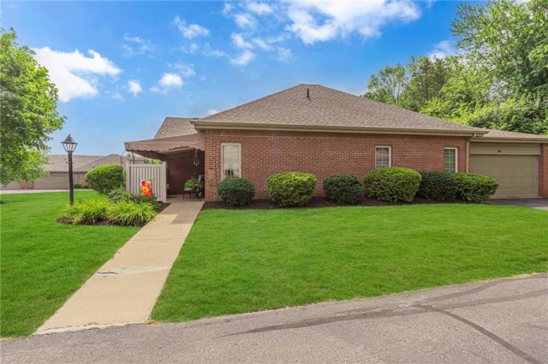 126 Crosswynds Drive, Beaver Falls, PA 15010, 2 Bedrooms Bedrooms, ,2 BathroomsBathrooms,Residential,For Sale,Crosswynds Drive,1711937