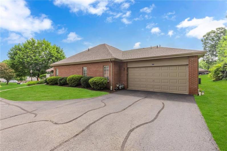 126 Crosswynds Drive, Beaver Falls, PA 15010, 2 Bedrooms Bedrooms, ,2 BathroomsBathrooms,Residential,For Sale,Crosswynds Drive,1711937