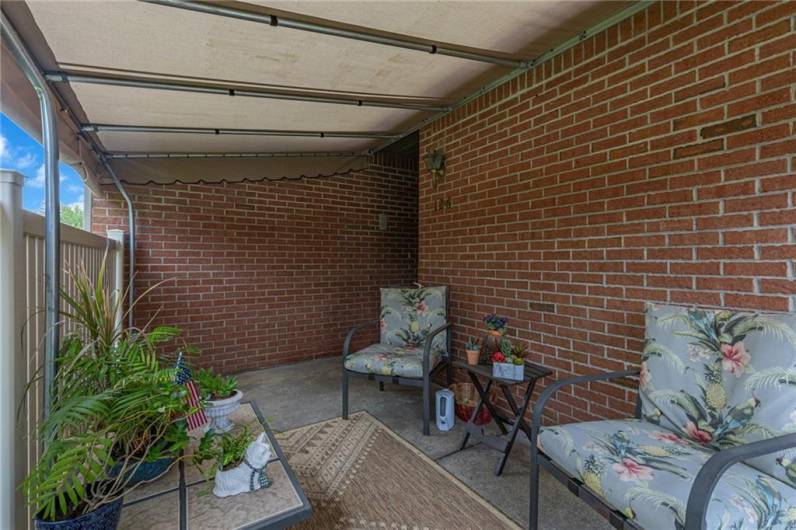 126 Crosswynds Drive, Beaver Falls, PA 15010, 2 Bedrooms Bedrooms, ,2 BathroomsBathrooms,Residential,For Sale,Crosswynds Drive,1711937