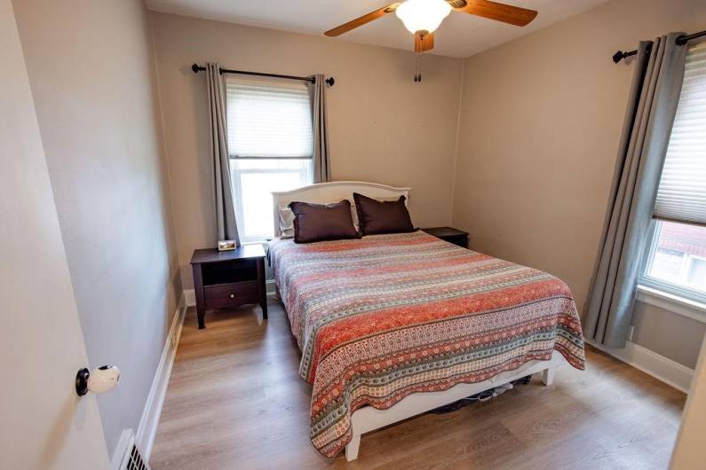 719 7th Ave, Coraopolis, PA 15108, 3 Bedrooms Bedrooms, 8 Rooms Rooms,2.1 BathroomsBathrooms,Residential,For Sale,7th Ave,1711938