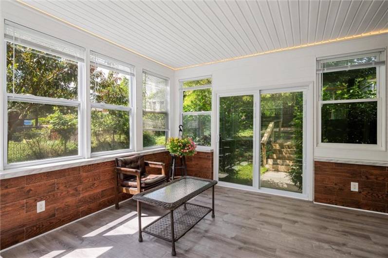 Sun room adjacent to the kitchen