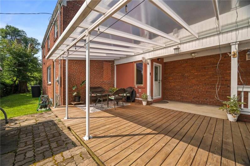Another view of the deck