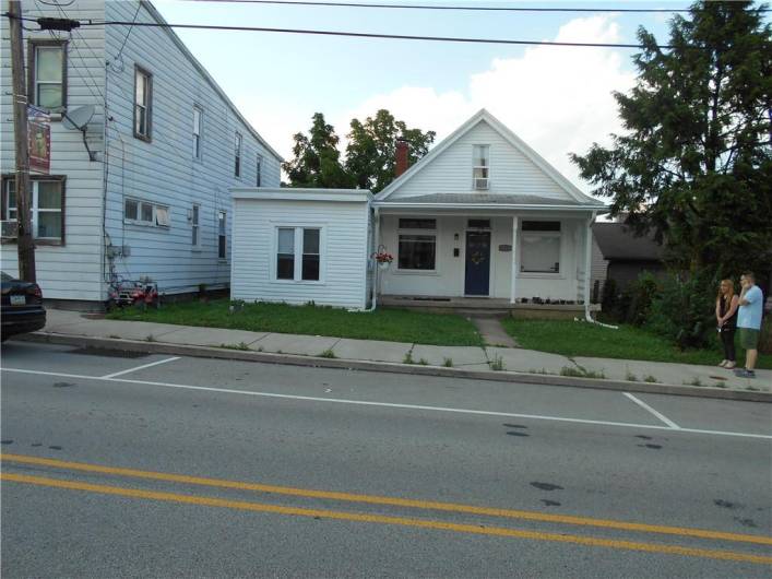 206 Depot St, Youngwood, PA 15697, 4 Bedrooms Bedrooms, ,2.1 BathroomsBathrooms,Residential,For Sale,Depot St,1711944