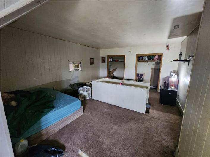519 Greensburg Pike, North Versailles, PA 15137, ,Multi-unit,For Sale,Greensburg Pike,1711948