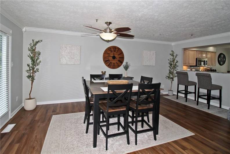 123 Coachside Dr, Canonsburg, PA 15317, 3 Bedrooms Bedrooms, 8 Rooms Rooms,2.1 BathroomsBathrooms,Residential,For Sale,Coachside Dr,1711952