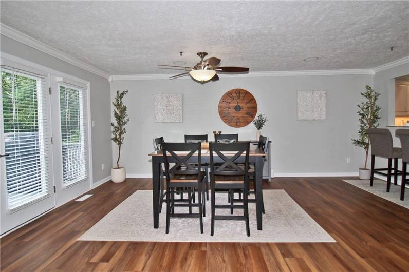 123 Coachside Dr, Canonsburg, PA 15317, 3 Bedrooms Bedrooms, 8 Rooms Rooms,2.1 BathroomsBathrooms,Residential,For Sale,Coachside Dr,1711952
