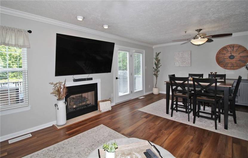 123 Coachside Dr, Canonsburg, PA 15317, 3 Bedrooms Bedrooms, 8 Rooms Rooms,2.1 BathroomsBathrooms,Residential,For Sale,Coachside Dr,1711952