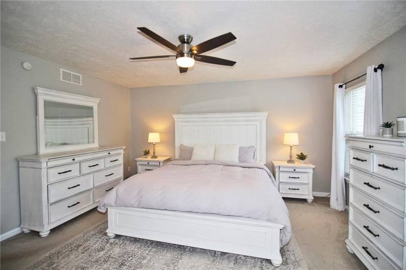 123 Coachside Dr, Canonsburg, PA 15317, 3 Bedrooms Bedrooms, 8 Rooms Rooms,2.1 BathroomsBathrooms,Residential,For Sale,Coachside Dr,1711952