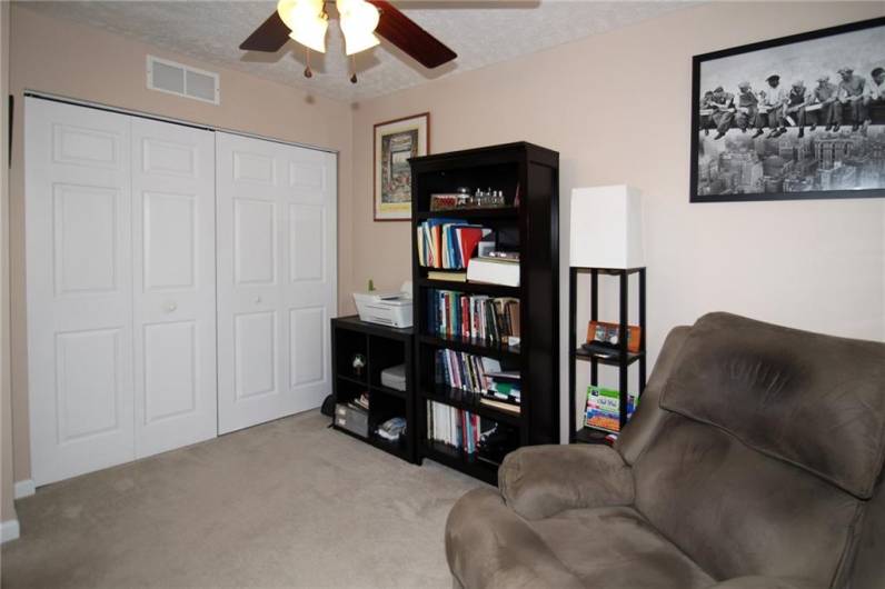 123 Coachside Dr, Canonsburg, PA 15317, 3 Bedrooms Bedrooms, 8 Rooms Rooms,2.1 BathroomsBathrooms,Residential,For Sale,Coachside Dr,1711952