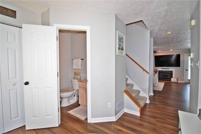 123 Coachside Dr, Canonsburg, PA 15317, 3 Bedrooms Bedrooms, 8 Rooms Rooms,2.1 BathroomsBathrooms,Residential,For Sale,Coachside Dr,1711952