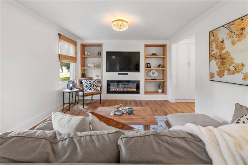 216 Scottsdale Drive, Coraopolis, PA 15108, 3 Bedrooms Bedrooms, 9 Rooms Rooms,2.1 BathroomsBathrooms,Residential,For Sale,Scottsdale Drive,1711955