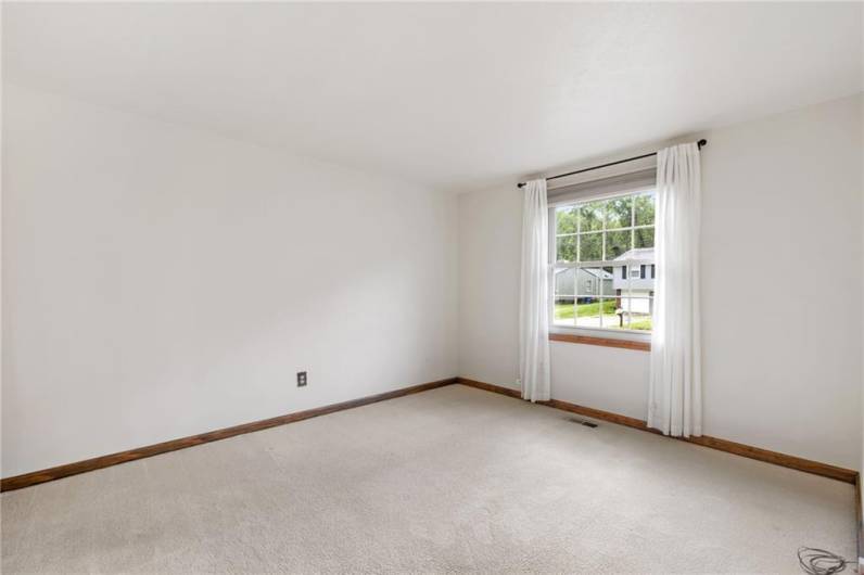 810 Key West Drive, Pittsburgh, PA 15239, 3 Bedrooms Bedrooms, 8 Rooms Rooms,2 BathroomsBathrooms,Residential,For Sale,Key West Drive,1711960