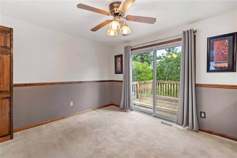 810 Key West Drive, Pittsburgh, PA 15239, 3 Bedrooms Bedrooms, 8 Rooms Rooms,2 BathroomsBathrooms,Residential,For Sale,Key West Drive,1711960