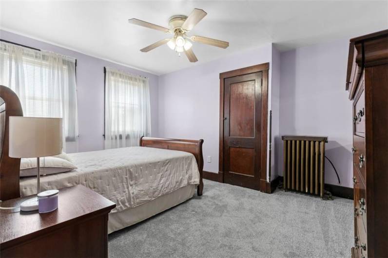 2204 Lutz, Pittsburgh, PA 15210, 3 Bedrooms Bedrooms, 8 Rooms Rooms,1 BathroomBathrooms,Residential,For Sale,Lutz,1711975