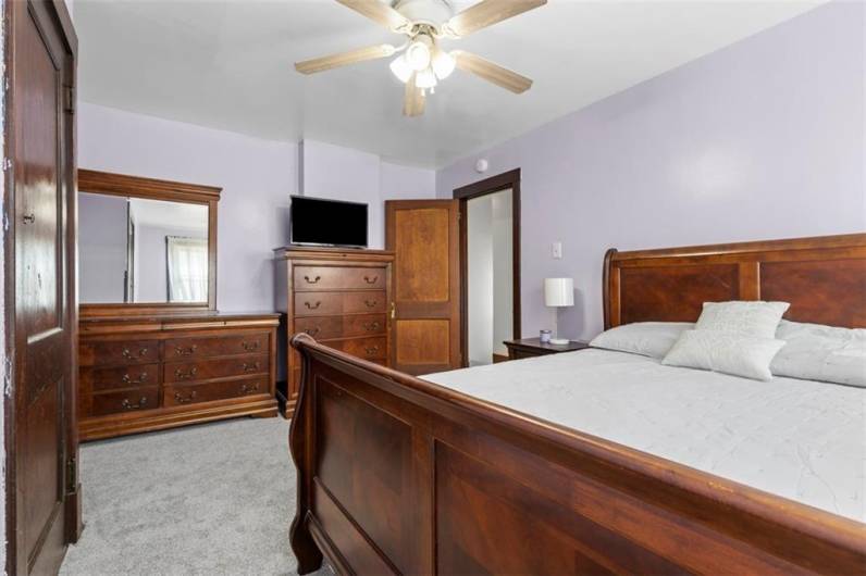 2204 Lutz, Pittsburgh, PA 15210, 3 Bedrooms Bedrooms, 8 Rooms Rooms,1 BathroomBathrooms,Residential,For Sale,Lutz,1711975