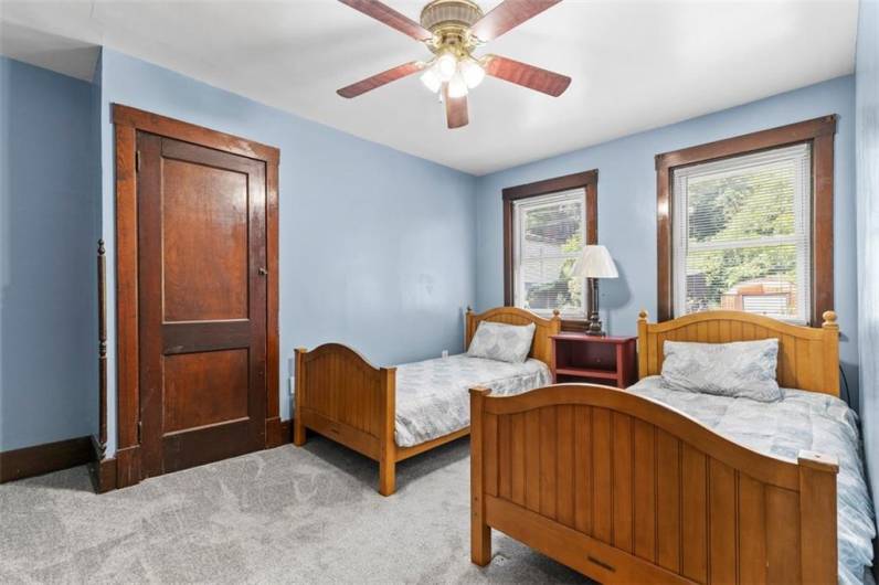 2204 Lutz, Pittsburgh, PA 15210, 3 Bedrooms Bedrooms, 8 Rooms Rooms,1 BathroomBathrooms,Residential,For Sale,Lutz,1711975