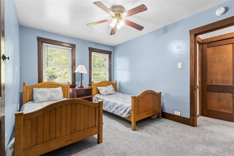 2204 Lutz, Pittsburgh, PA 15210, 3 Bedrooms Bedrooms, 8 Rooms Rooms,1 BathroomBathrooms,Residential,For Sale,Lutz,1711975