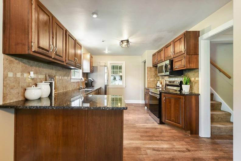 509 Golf Ave, Ellport, PA 16117, 3 Bedrooms Bedrooms, ,3.1 BathroomsBathrooms,Residential,For Sale,Golf Ave,1711977