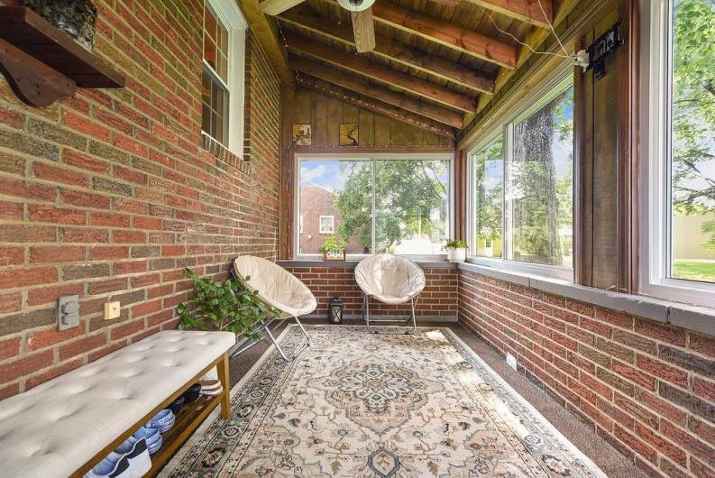 509 Golf Ave, Ellport, PA 16117, 3 Bedrooms Bedrooms, ,3.1 BathroomsBathrooms,Residential,For Sale,Golf Ave,1711977