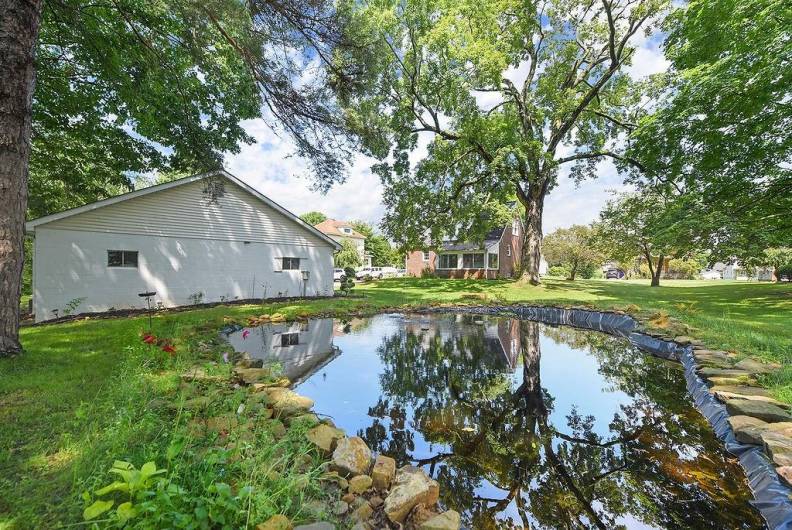 509 Golf Ave, Ellport, PA 16117, 3 Bedrooms Bedrooms, ,3.1 BathroomsBathrooms,Residential,For Sale,Golf Ave,1711977