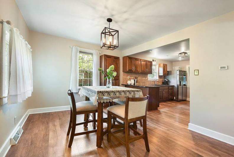 509 Golf Ave, Ellport, PA 16117, 3 Bedrooms Bedrooms, ,3.1 BathroomsBathrooms,Residential,For Sale,Golf Ave,1711977