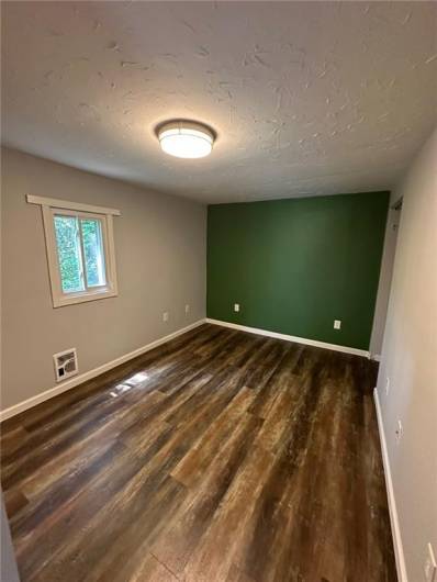717 Clarion St, Beaver, PA 15009, 2 Bedrooms Bedrooms, 5 Rooms Rooms,1.1 BathroomsBathrooms,Residential,For Sale,Clarion St,1711978
