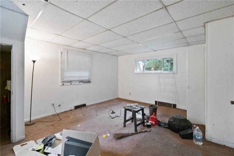 525 Larimer Ave, Turtle Creek, PA 15145, ,Multi-unit,For Sale,Larimer Ave,1711982