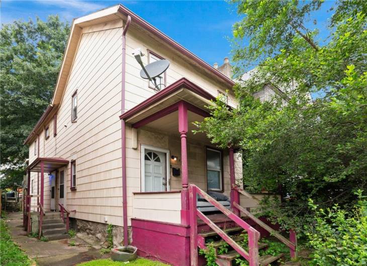 525 Larimer Ave, Turtle Creek, PA 15145, ,Multi-unit,For Sale,Larimer Ave,1711982