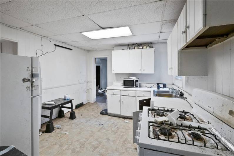 525 Larimer Ave, Turtle Creek, PA 15145, ,Multi-unit,For Sale,Larimer Ave,1711982