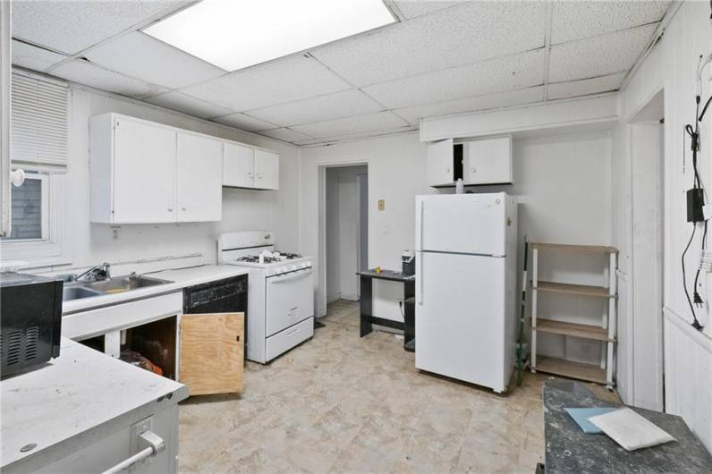 525 Larimer Ave, Turtle Creek, PA 15145, ,Multi-unit,For Sale,Larimer Ave,1711982