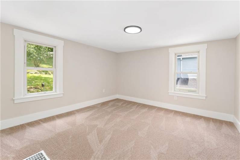 232 Saint Clair, Pittsburgh, PA 15017, 3 Bedrooms Bedrooms, ,1 BathroomBathrooms,Residential,For Sale,Saint Clair,1711984